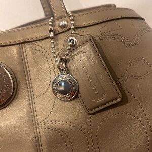 Y2K Gray Coach Bag Tote Kiss Lock